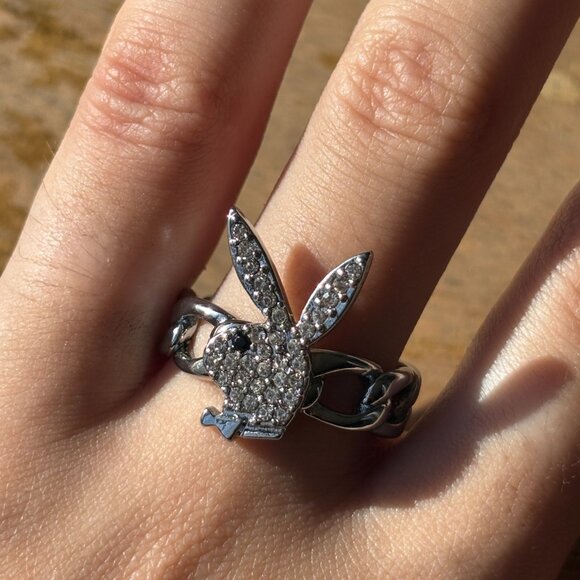 PLAYBOYX BUNNY HEAD STATEMENT RING WITH CHAIN BAND BY DALMATA NIB - Picture 12 of 12